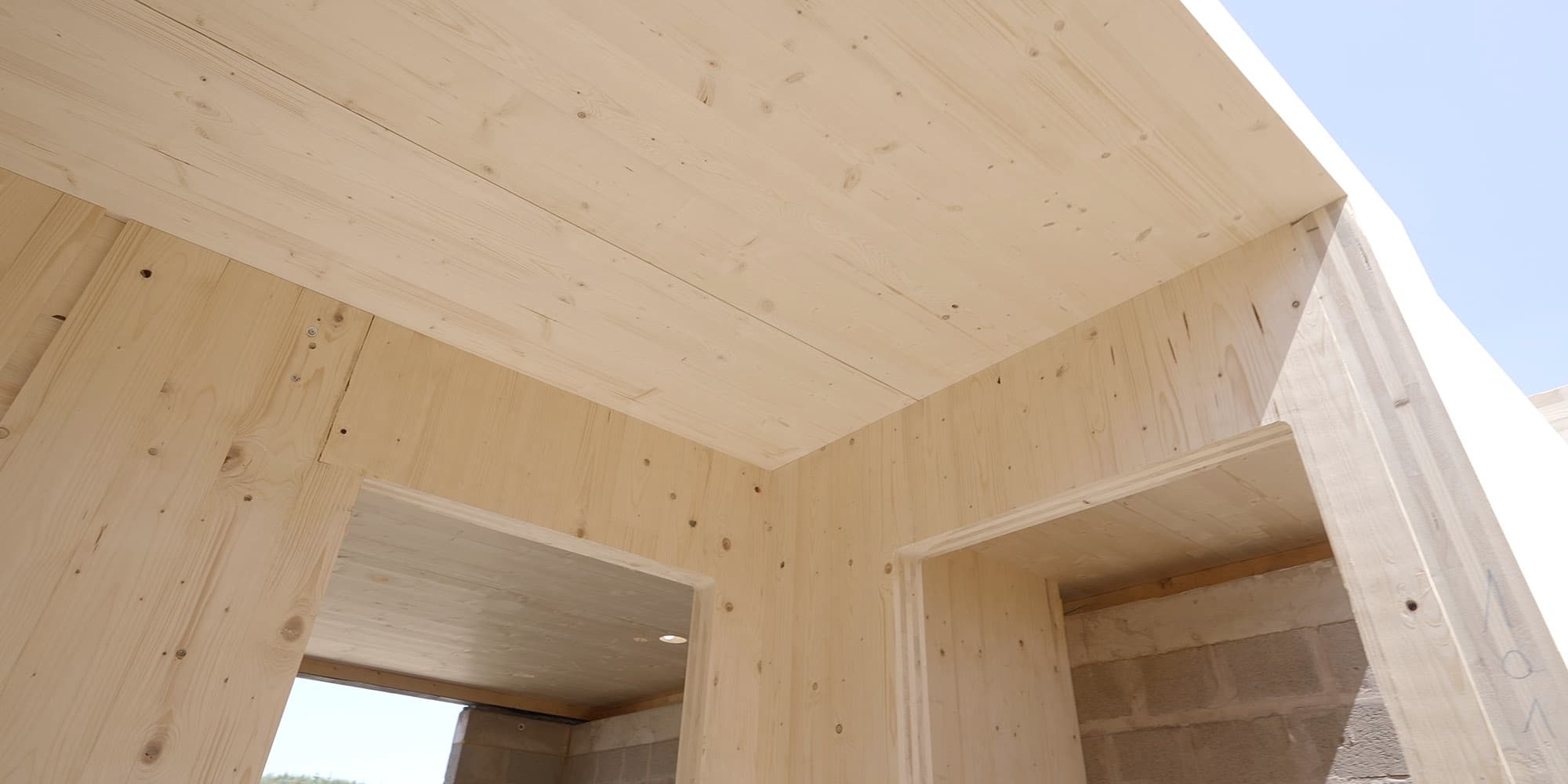 Services - WoodInnovation - Construction en bois lamellé-croisé - CLT/BSP