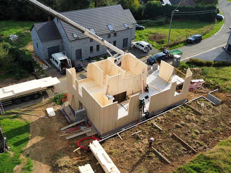 Einfamilienhaus in Hanglage