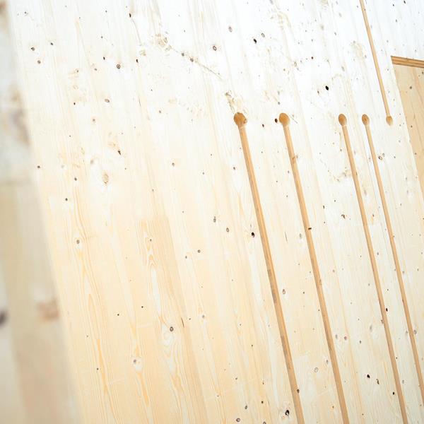 Massiefhouten woning in Steffeshausen (B)